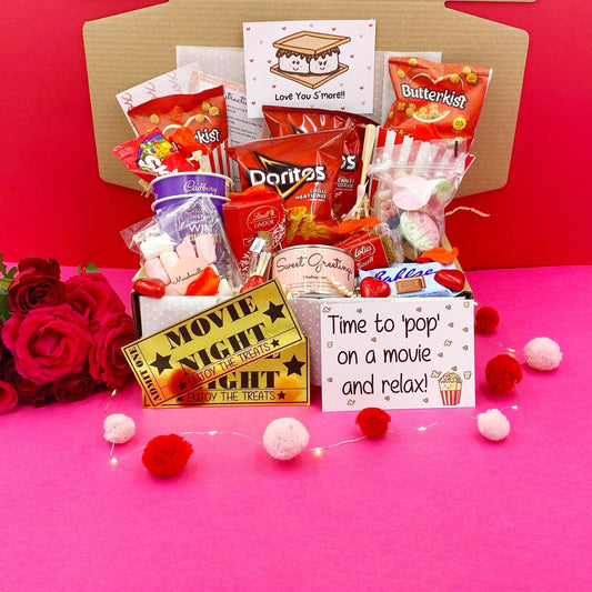VEGETARIAN Valentines S'mores Movie Night Treat Box, Date Night, Cinema, Family, Couples, Popcorn, Sweets, Snacks, Birthday, Film, Gift